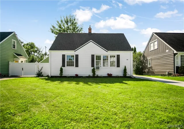 Photo 2 of Sale Pending at 288 Vicksburg Ave, Tonawanda, NY 14150 | MLS# B1714262 | Listing updated on 2026-09-23