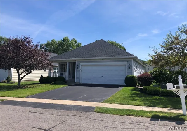 Photo 1 of Single family home for sale at 12 Rushford Holw Dr, Buffalo, NY 14227 | MLS# B1714285 | Listing updated on 2026-09-13