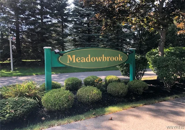 Photo 2 of Single family home for sale at 12 Rushford Holw Dr, Buffalo, NY 14227 | MLS# B1714285 | Listing updated on 2026-09-13