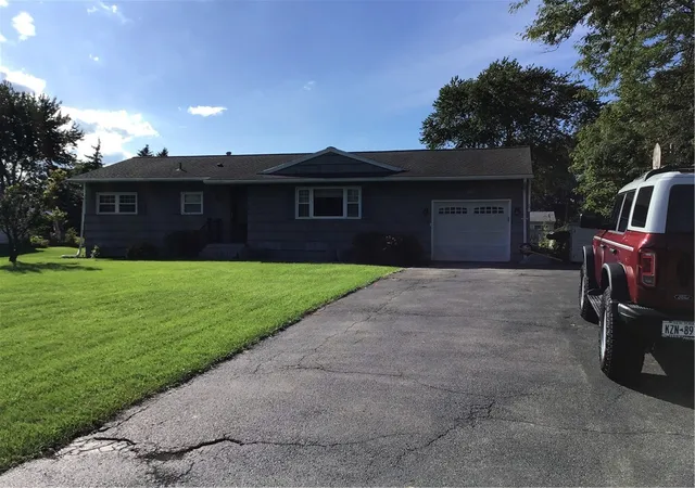 Photo 2 of Single family home for sale at 456 Wildbriar Rd, Rochester, NY 14623 | MLS# R1714264 | Listing updated on 2026-09-13