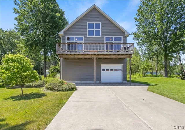 Single family home for sale at 1148 Walnut Grv Rd, Bridgeport, NY 13030 | MLS# S1714379