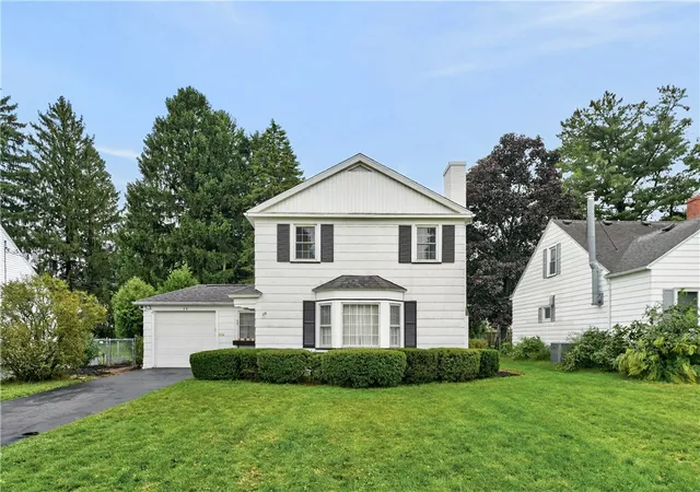 Photo 1 of Single family home for sale at 29 Brooklea Dr, Rochester, NY 14624 | MLS# R1712102 | Listing updated on 2026-09-13