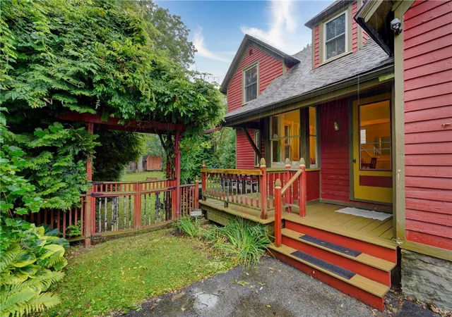 Photo 2 of Single family home for sale at 29 Benton St, Rochester, NY 14620 | MLS# R1713763 | Listing updated on 2026-09-14
