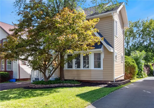 Photo 2 of Single family home for sale at 67 Harwick Rd, Rochester, NY 14609 | MLS# R1714047 | Listing updated on 2026-09-14
