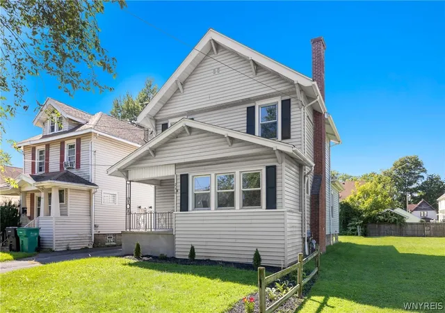 Photo 3 of Single family home for sale at 216 79th Street, Niagara Falls, NY 14304 | MLS# B1714538 | Listing updated on 2026-09-14