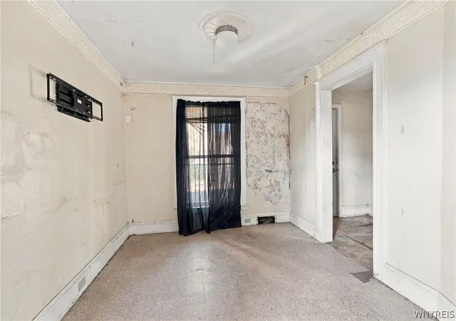 Photo 3 of Single family home for sale at 479 20th Street, Niagara Falls, NY 14303 | MLS# B1714486 | Listing updated on 2026-09-14
