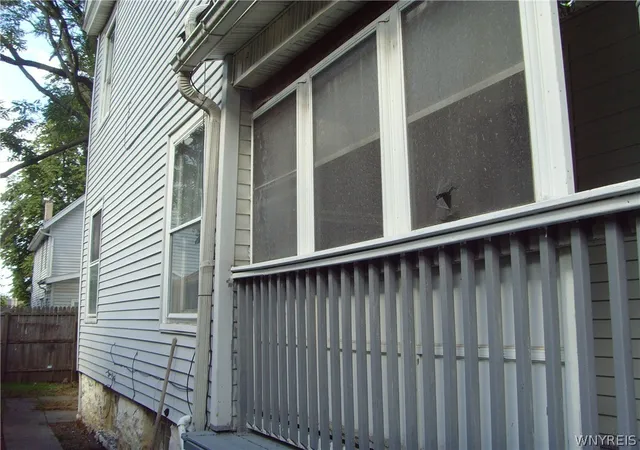 Photo 2 of Multi family home for sale at 88 East St, Buffalo, NY 14207 | MLS# B1714623 | Listing updated on 2026-09-14