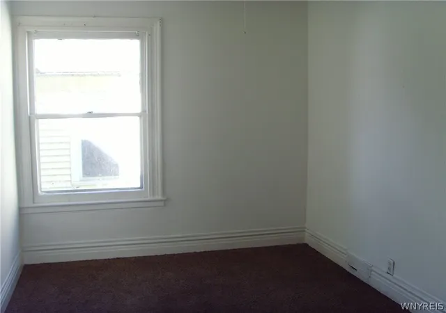 Listing Photo 5 - Condo for sale in building located at 88 E St, Buffalo, NY 14207