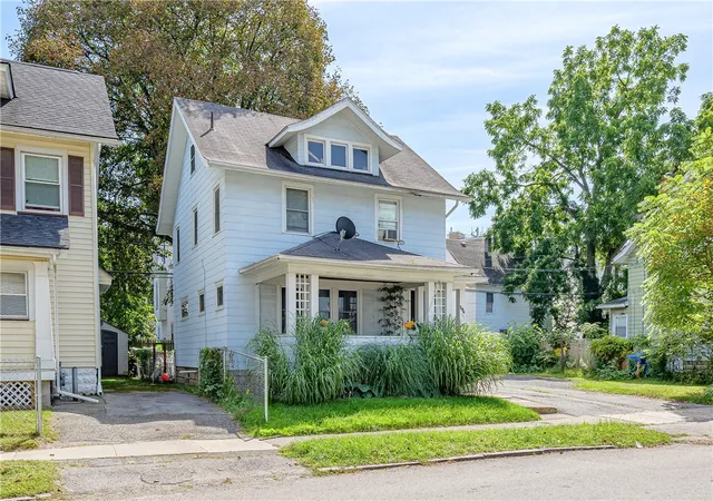 Photo 2 of Single family home for sale at 794 Seward St, Rochester, NY 14611 | MLS# R1712665 | Listing updated on 2026-09-14