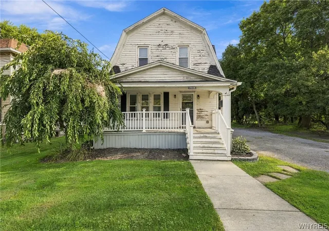Photo 1 of Single family home for sale at 2849 Main St, Newfane, NY 14108 | MLS# B1714516 | Listing updated on 2026-09-14