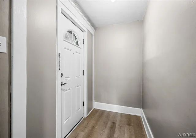 Photo 4 of Single family home for sale at 1415 Byrd Ave, Niagara Falls, NY 14303 | MLS# B1714205 | Listing updated on 2026-09-14
