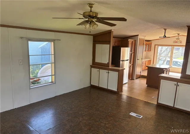 Photo 4 of Manufactured home for sale at 1256 Ridgewood Dr, Lockport, NY 14094 | MLS# B1714602 | Listing updated on 2026-09-15