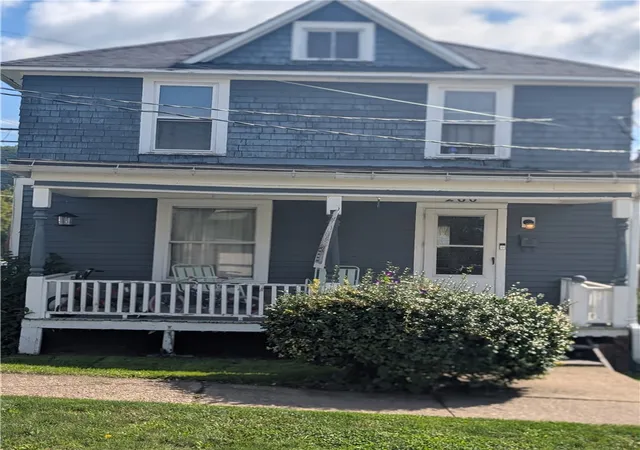 Photo 1 of Single family home for sale at 260 Sly Ave, Corning, NY 14830 | MLS# R1714732 | Listing updated on 2026-09-14