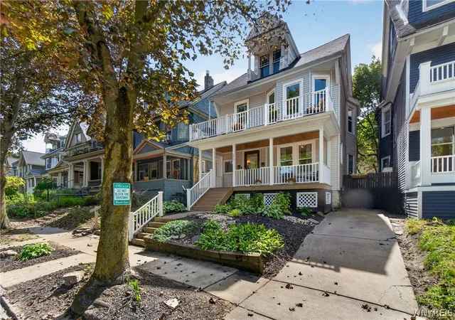 Photo 3 of Multi family home for sale at 270 Lexington Ave, Buffalo, NY 14222 | MLS# B1713432 | Listing updated on 2026-09-16