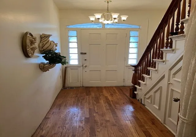Photo 3 of Single family home for sale at 117 S Broad St, Norwich, NY 13815 | MLS# R1712570 | Listing updated on 2026-09-15