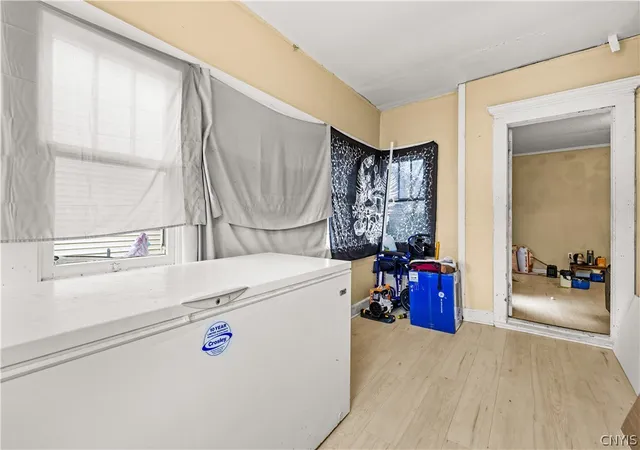 Photo 3 of Single family home for sale at 517 Roberts St, Rome, NY 13440 | MLS# S1714307 | Listing updated on 2026-09-15
