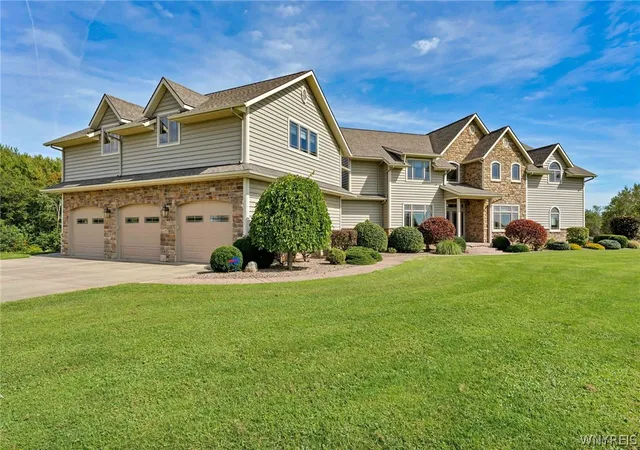 Photo 2 of Mansion for sale at 6715 Northwoods Rd, Arcade, NY 14009 | MLS# B1714099 | Listing updated on 2026-09-15