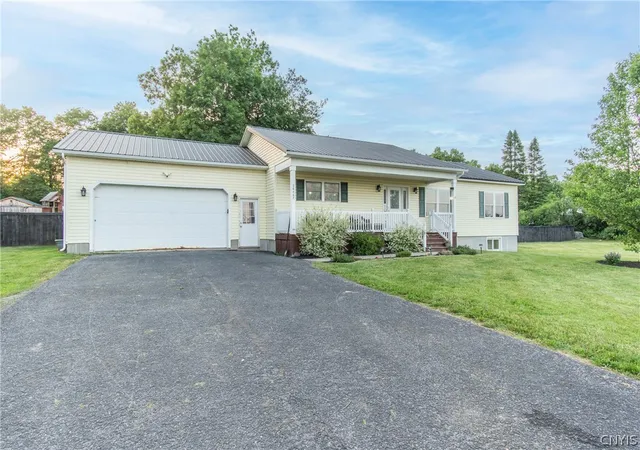 Photo 2 of Single family home for sale at 26467 State Route 283, Watertown, NY 13601 | MLS# S1714785 | Listing updated on 2026-09-15