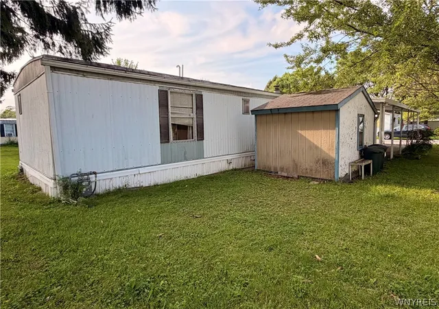 Photo 4 of Manufactured home for sale at 41 Jenny Ct, Buffalo, NY 14225 | MLS# B1707164 | Listing updated on 2026-09-15
