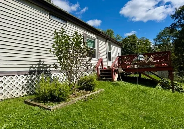 Photo 3 of Manufactured home for sale at 33 Mill St, Marathon, NY 13803 | MLS# S1714201 | Listing updated on 2026-09-23