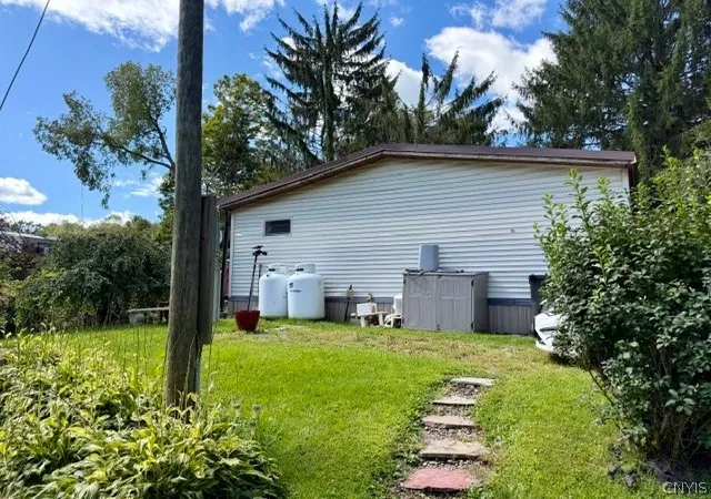 Photo 4 of Manufactured home for sale at 33 Mill St, Marathon, NY 13803 | MLS# S1714201 | Listing updated on 2026-09-23