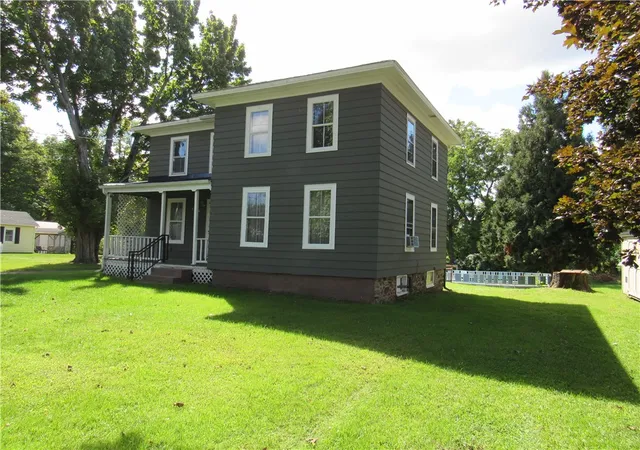 Photo 3 of Single family home for sale at 8284 Limekiln Rd, Lyons, NY 14489 | MLS# R1714567 | Listing updated on 2026-09-16