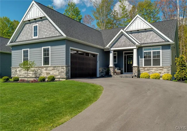 Photo 2 of Single family home for sale at 3389 Hickory Knoll Ln, Baldwinsville, NY 13027 | MLS# S1714670 | Listing updated on 2026-09-15