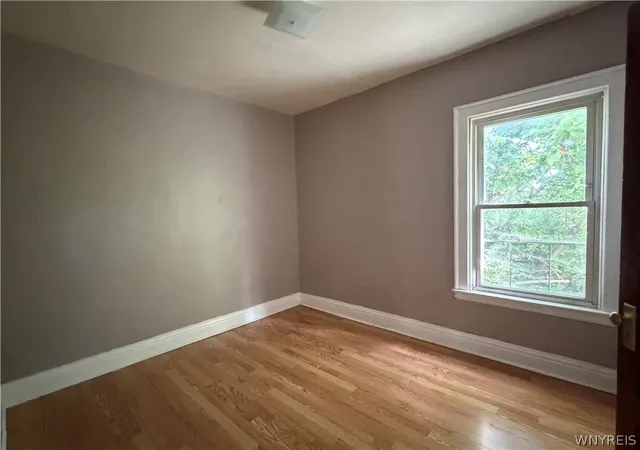 Listing Photo 5 - Condo for sale in building located at 1101 Tonawanda St, Buffalo, NY 14207