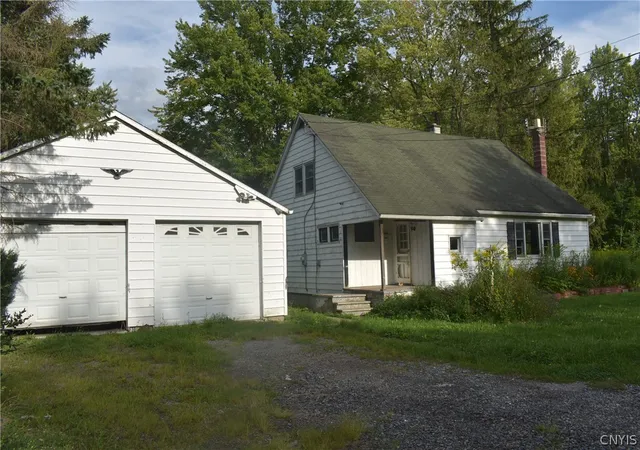 Photo 2 of Single family home for sale at 8928 Oswego Rd, Baldwinsville, NY 13027 | MLS# S1711241 | Listing updated on 2026-09-15