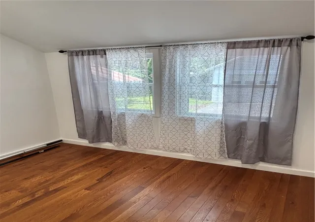 Photo 4 of Single family home for sale at 10 Pleasant Ave, Oneonta, NY 13820 | MLS# R1714848 | Listing updated on 2026-09-15