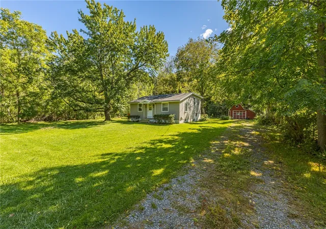 Photo 2 of Single family home for sale at 184 Berg Rd, Ontario, NY 14519 | MLS# R1714805 | Listing updated on 2026-09-15