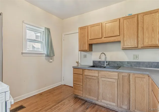 Photo 4 of Single family home for sale at 123 N Pleasant St, Watertown, NY 13601 | MLS# S1714847 | Listing updated on 2026-09-15