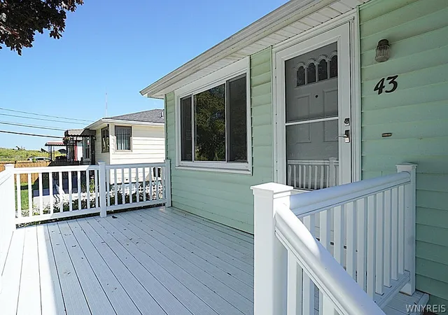 Photo 3 of Single family home for sale at 43 Ruhl Ave, Buffalo, NY 14207 | MLS# B1713678 | Listing updated on 2026-09-16