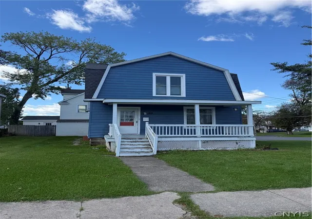 Photo 1 of Single family home for sale at 69 Lake Ave, Auburn, NY 13021 | MLS# S1715006 | Listing updated on 2026-09-15