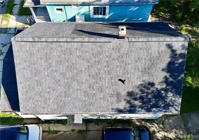 Photo 4 of Single family home for sale at 133 Newburgh Ave, Buffalo, NY 14211 | MLS# B1713560 | Listing updated on 2026-09-15