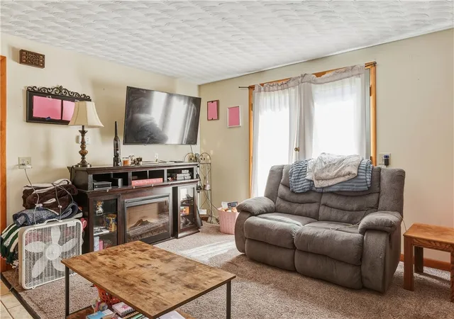 Photo 4 of Multi family home for sale at 259 S Walnut St, Elmira, NY 14904 | MLS# R1714741 | Listing updated on 2026-09-15
