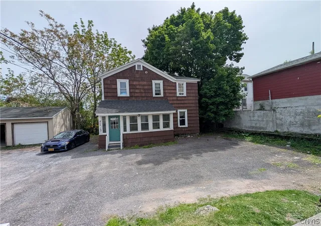 Photo 3 of Multi family home for sale at 405 Cogswell Ave, Syracuse, NY 13209 | MLS# S1704002 | Listing updated on 2026-09-15