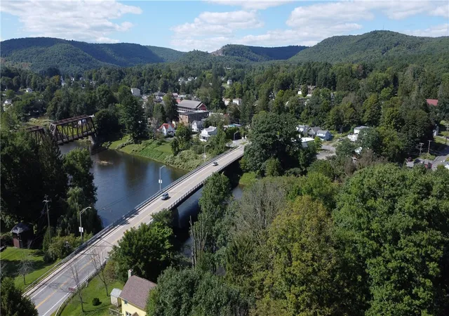 Photo 3 of Single family home for sale at 84 Peas Eddy Rd, Hancock, NY 13783 | MLS# R1714454 | Listing updated on 2026-09-15