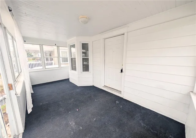 Photo 2 of Single family home for sale at 267 Alameda St, Rochester, NY 14613 | MLS# R1713672 | Listing updated on 2026-09-15
