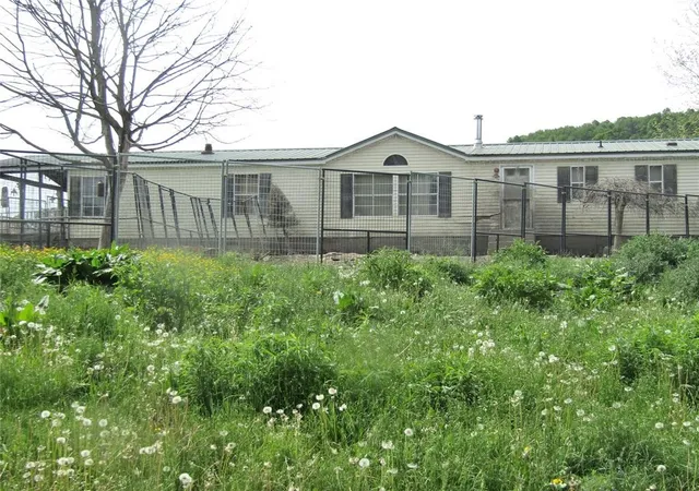 Photo 1 of Single family home for sale at 539 State Route 38b, Endicott, NY 13760 | MLS# R1715022 | Listing updated on 2026-09-16