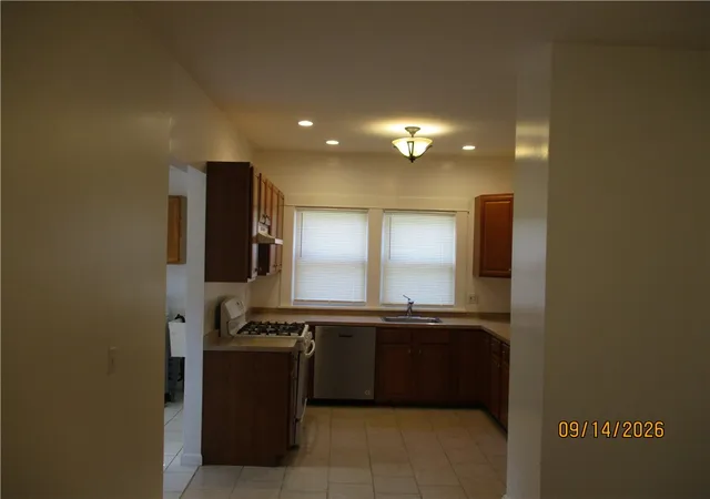 Photo 2 of Single family home for sale at 41 Bradburn St, Rochester, NY 14619 | MLS# R1711020 | Listing updated on 2026-09-15