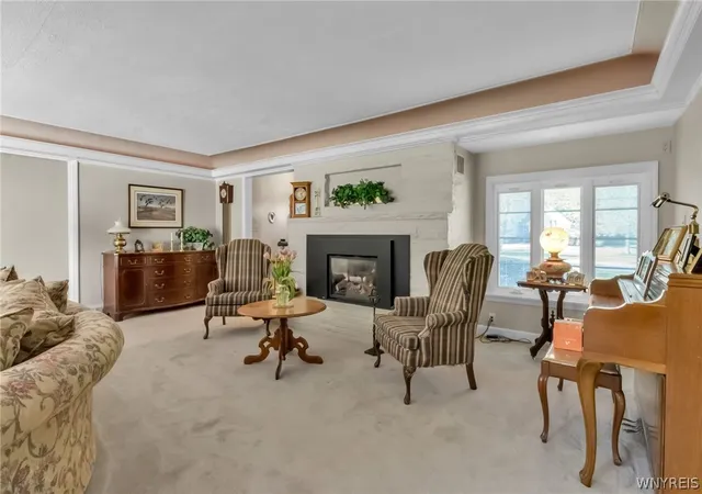Photo 3 of Single family home for sale at 31 Rosedale Ave, Hamburg, NY 14075 | MLS# B1679791 | Listing updated on 2026-09-15