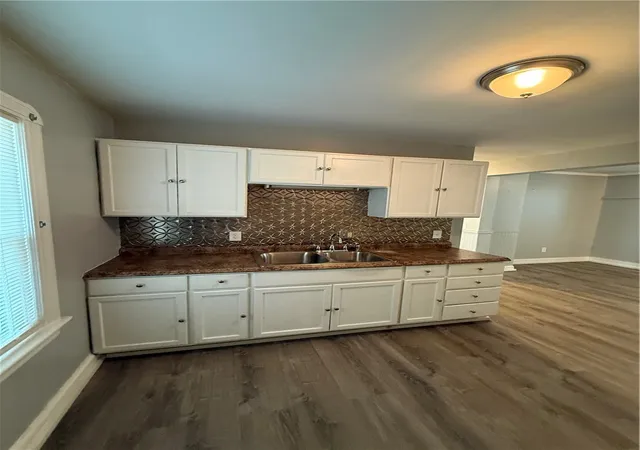Photo 4 of Single family home for sale at 92 Barberry Ter, Rochester, NY 14621 | MLS# R1715003 | Listing updated on 2026-09-15
