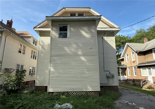 Photo 3 of House for sale at 119-121 Ave B, Rochester, NY 14621 | MLS# R1713383 | Listing updated on 2026-09-16