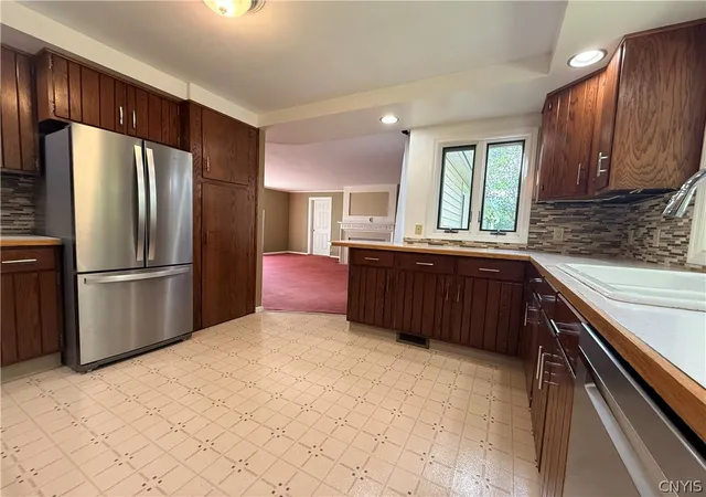 Photo 4 of Single family home for sale at 4385 Locust Ave, Homer, NY 13077 | MLS# S1714796 | Listing updated on 2026-09-17