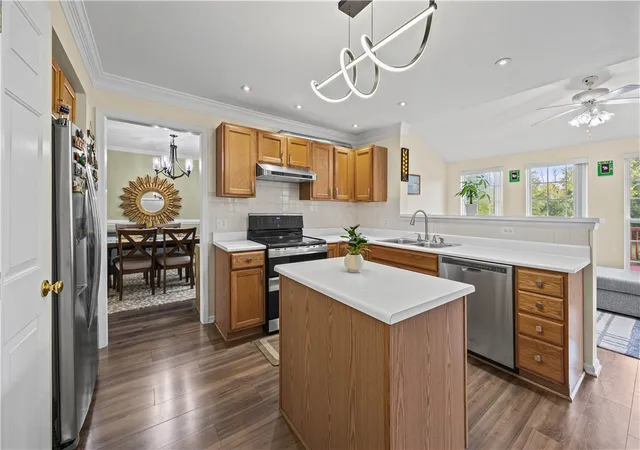 Photo 3 of Single family home for sale at 14 Wendy Ln, Rochester, NY 14626 | MLS# R1711350 | Listing updated on 2026-09-16