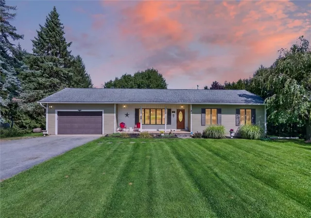Single family home for sale at 7150 Gauss Rd, Bloomfield, NY 14469 | MLS# R1715027