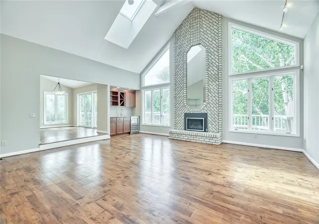 Photo 2 of Single family home for sale at 31 Chatham, Pittsford, NY 14534 | MLS# R1704228 | Listing updated on 2026-09-16