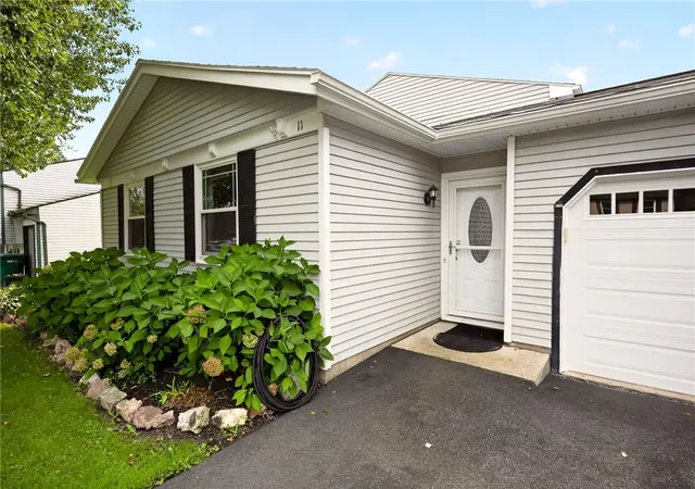 Photo 2 of Single family home for sale at 11 Hannibal Pl, Hamlin, NY 14464 | MLS# R1714912 | Listing updated on 2026-09-16