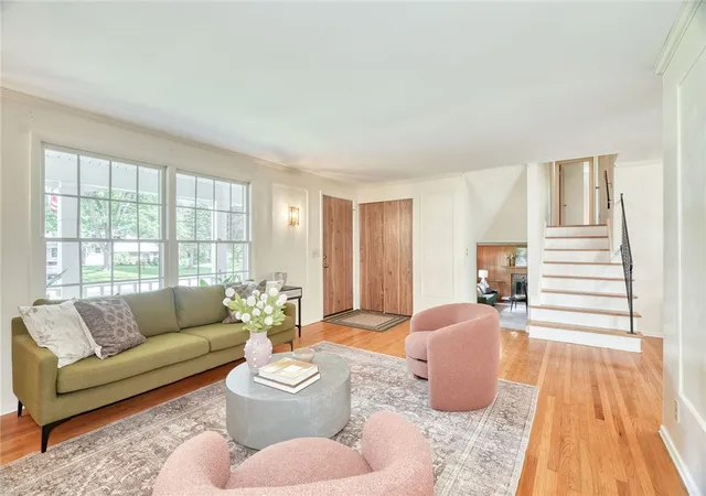 Photo 4 of Single family home for sale at 72 Barnfield Rd, Pittsford, NY 14534 | MLS# R1712915 | Listing updated on 2026-09-16